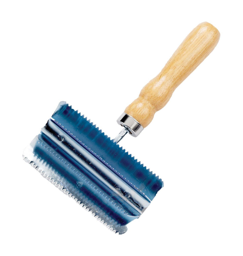 Lincoln Small Metal Curry Comb - Country Ways