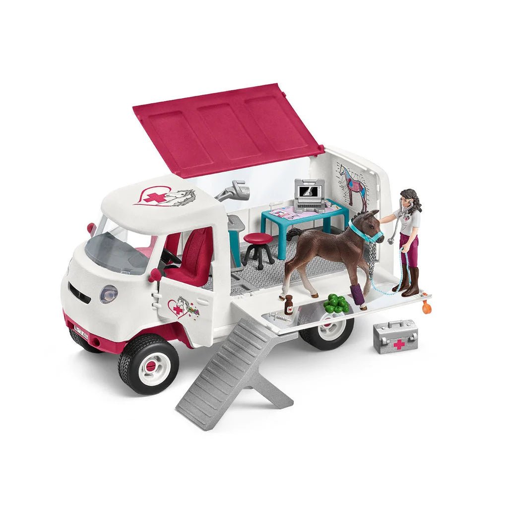 Schleich Horse Club Mobile Vet with Hanoverian Foal - Country Ways