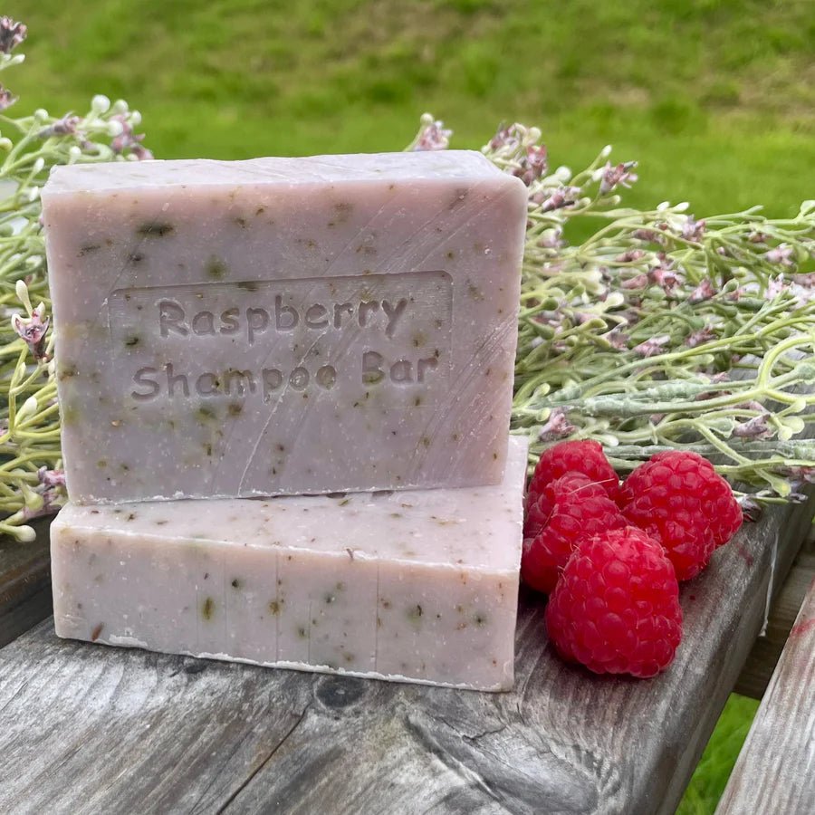 The Highland Soap Co. Wild Scottish Raspberry Shampoo Bar - Country Ways